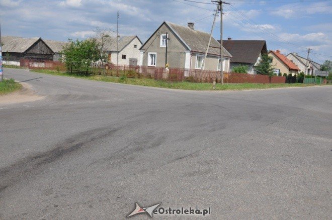 Kolizja Obierwia (16.VI.2011) - zdjęcie #2 - eOstroleka.pl