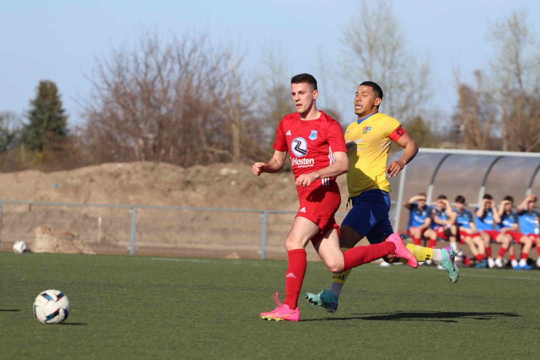 KS CK Troszyn - Drogowiec Jedlińsk [30.03.2024] - zdjęcie #57 - eOstroleka.pl