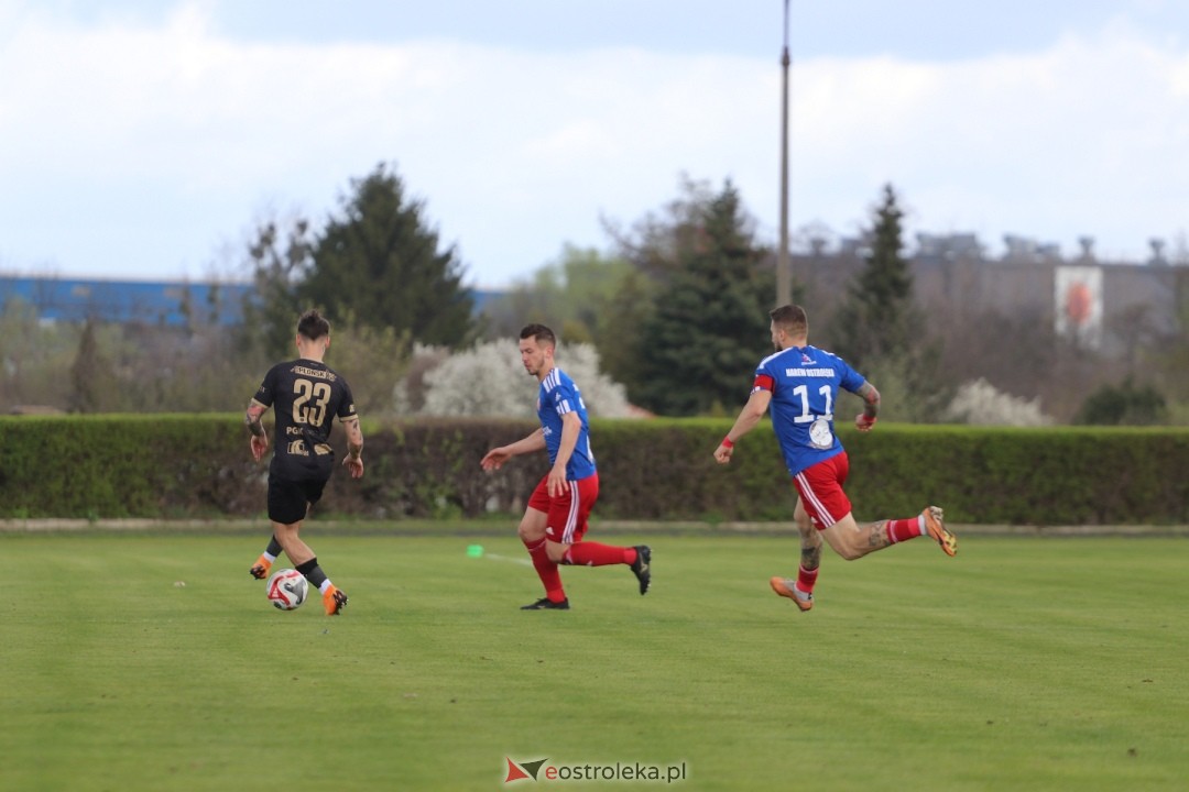 Narew Ostrołęka - PAF Płońsk [06.04.2024] - zdjęcie #42 - eOstroleka.pl