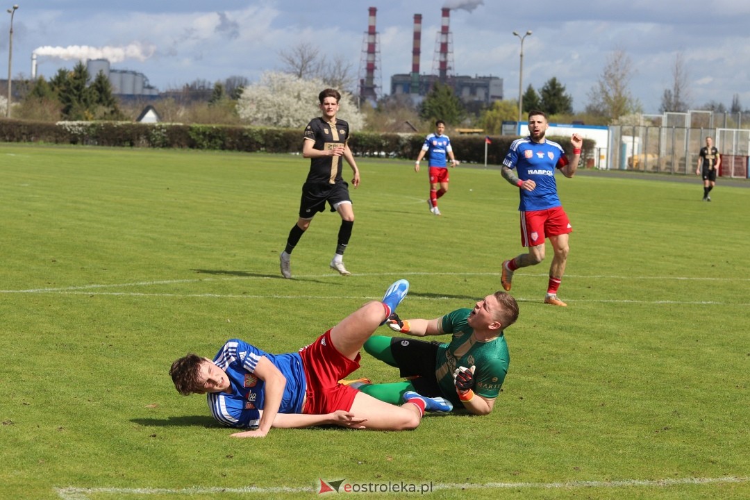 Narew Ostrołęka - PAF Płońsk [06.04.2024] - zdjęcie #20 - eOstroleka.pl