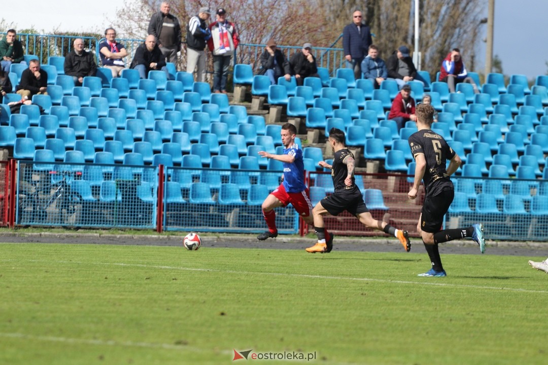 Narew Ostrołęka - PAF Płońsk [06.04.2024] - zdjęcie #11 - eOstroleka.pl