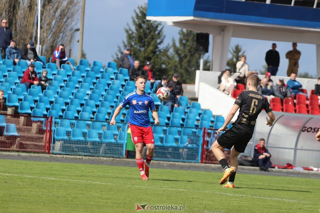 Narew Ostrołęka - PAF Płońsk [06.04.2024] - zdjęcie #9 - eOstroleka.pl