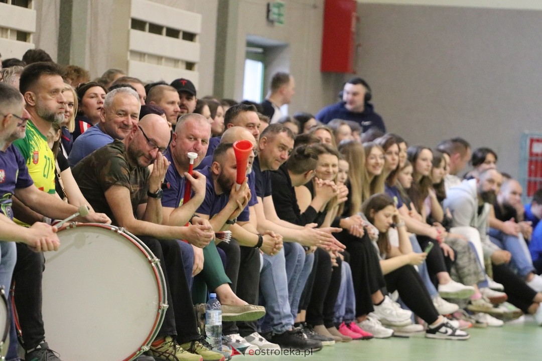 1/8 finału MP: Trójka Ostrołęka - Siódemka Legnica [06.04.2024] - zdjęcie #59 - eOstroleka.pl