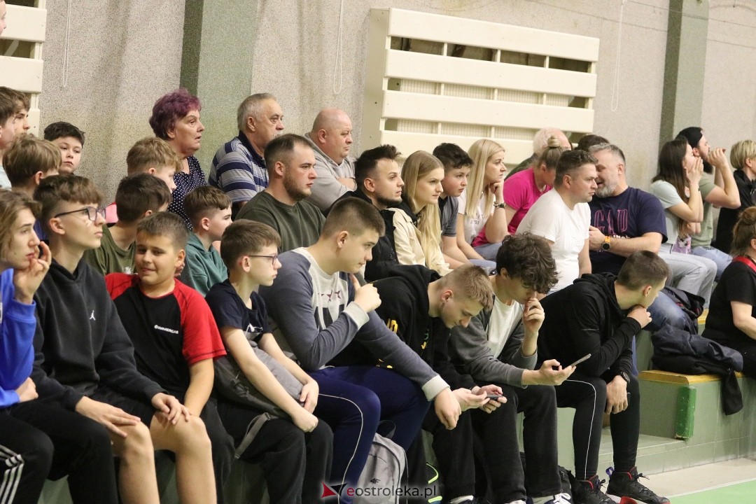 1/8 finału MP: Trójka Ostrołęka - Siódemka Legnica [06.04.2024] - zdjęcie #37 - eOstroleka.pl