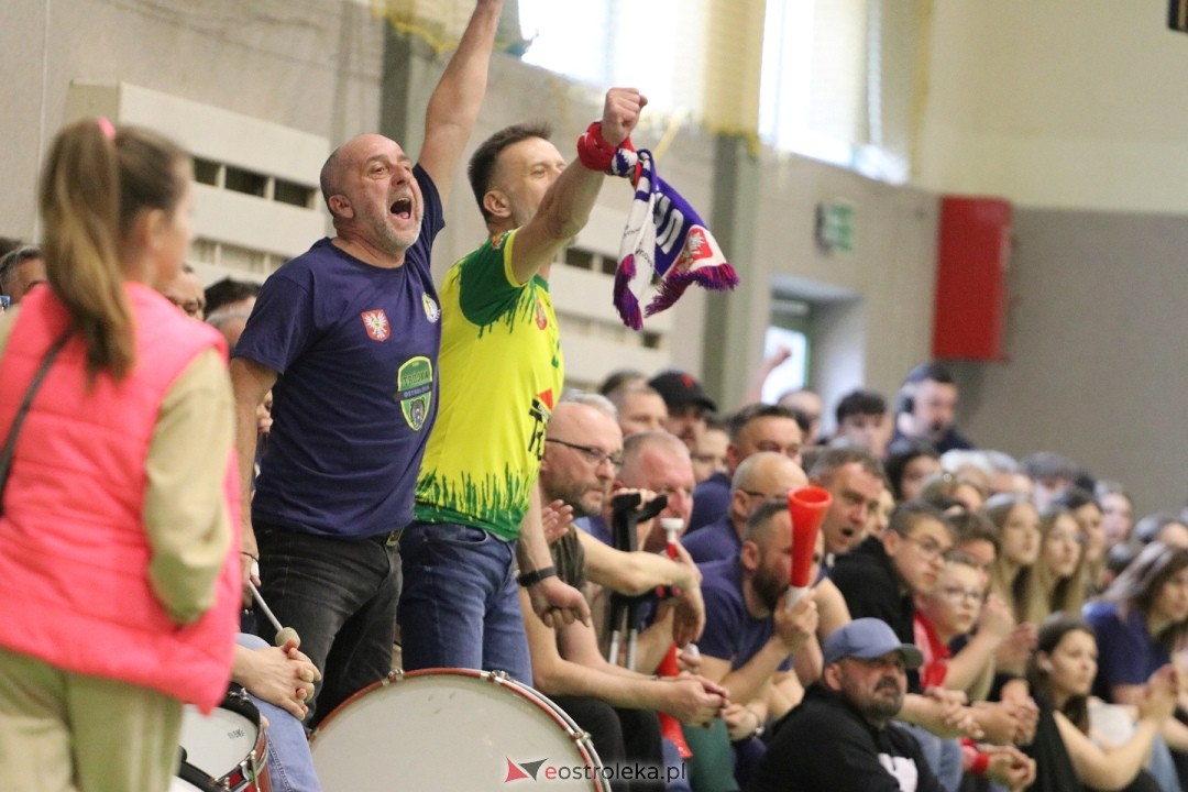 1/8 finału MP: Trójka Ostrołęka - Siódemka Legnica [06.04.2024] - zdjęcie #9 - eOstroleka.pl