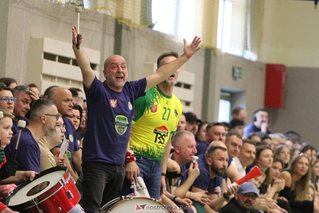 1/8 finału MP: Trójka Ostrołęka - Siódemka Legnica [06.04.2024] - zdjęcie #1 - eOstroleka.pl