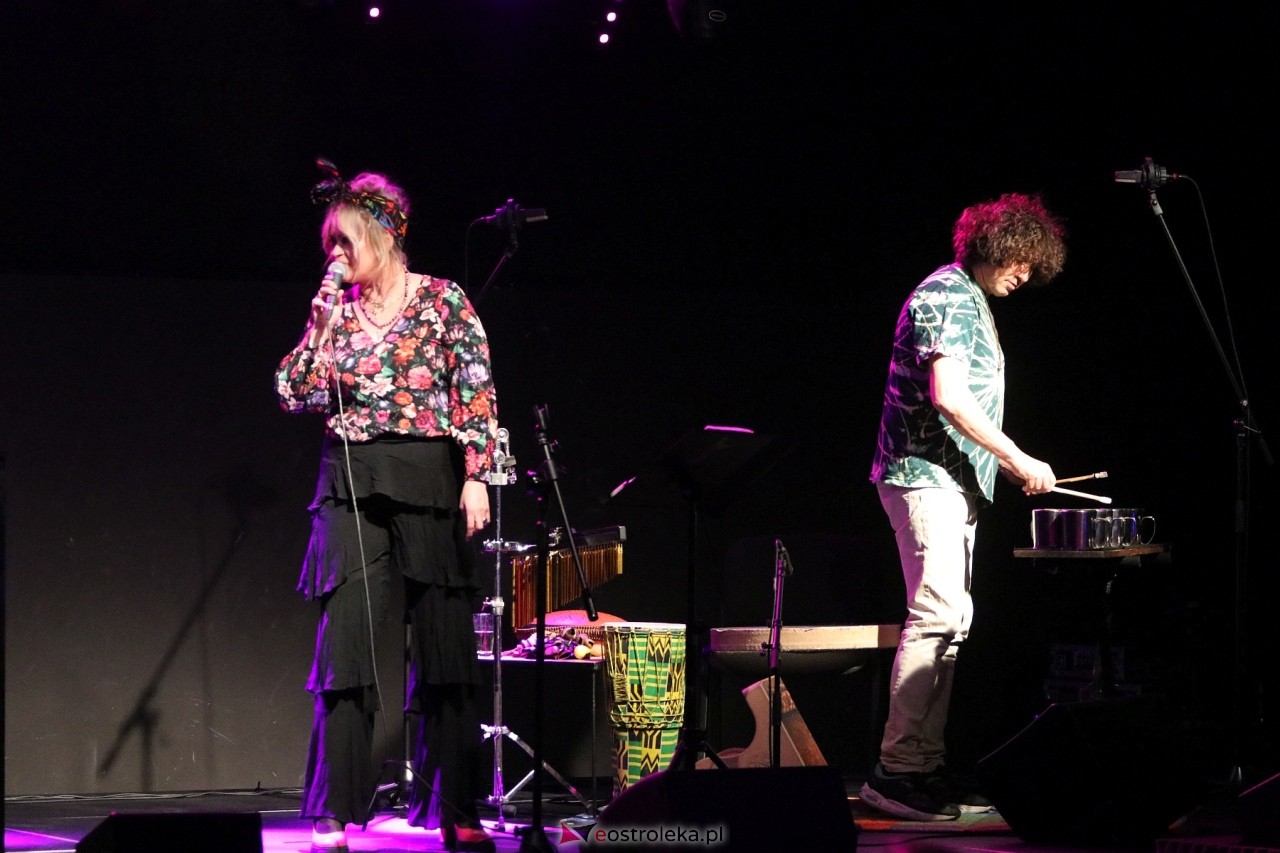 Latin Lovers Trio w Multimedialnym Centrum Natura [07.04.2024] - zdjęcie #11 - eOstroleka.pl