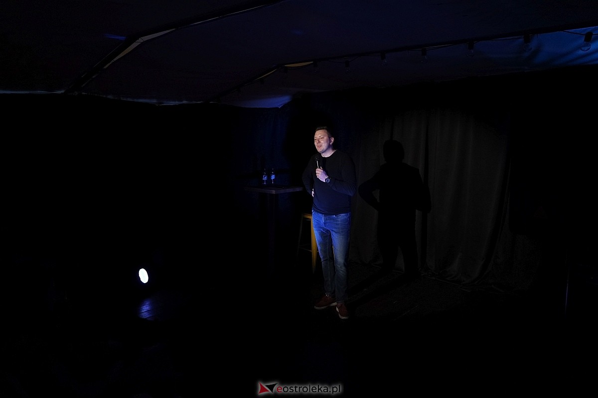 Ostrołęka bawi się do łez! Skóra i Baraniecki podbili Łubudu [08.04.2024] - zdjęcie #31 - eOstroleka.pl