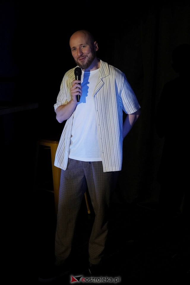 Ostrołęka bawi się do łez! Skóra i Baraniecki podbili Łubudu [08.04.2024] - zdjęcie #17 - eOstroleka.pl