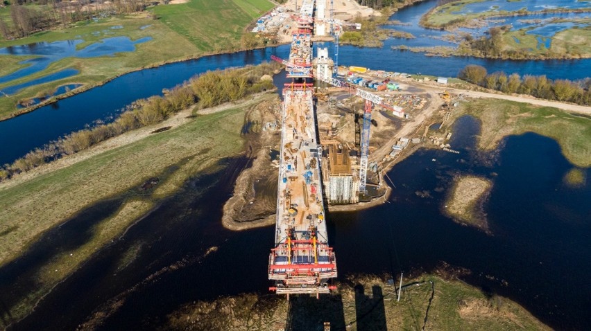 Ponad kilometr estakady nad Narwią na Via Baltica! Częścią pojedziemy jeszcze w tym roku! [11.04.2024] - zdjęcie #15 - eOstroleka.pl
