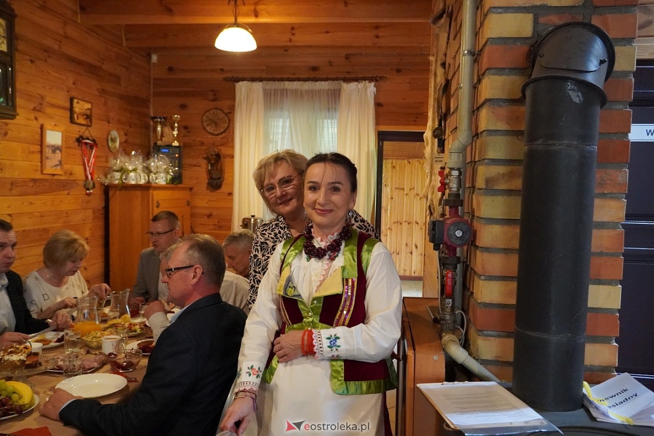 Spotkanie integracyjne seniorów i osób niepełnosprawnych w Dzbeninie [12.04.2024] - zdjęcie #46 - eOstroleka.pl
