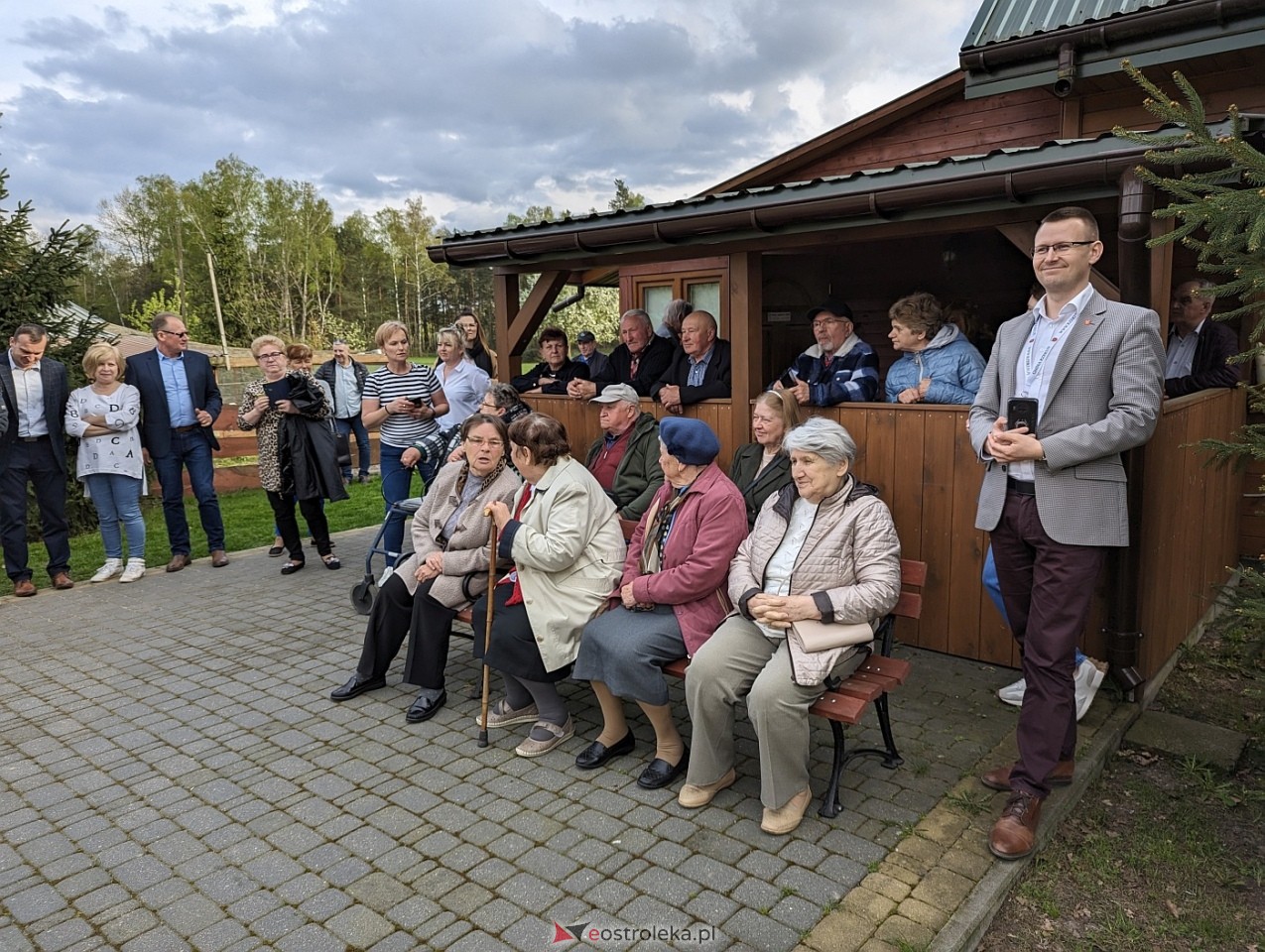 Spotkanie integracyjne seniorów i osób niepełnosprawnych w Dzbeninie [12.04.2024] - zdjęcie #65 - eOstroleka.pl