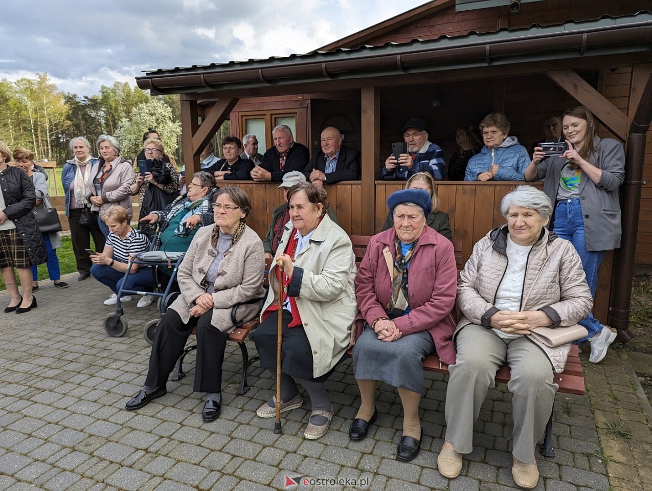 Spotkanie integracyjne seniorów i osób niepełnosprawnych w Dzbeninie [12.04.2024] - zdjęcie #68 - eOstroleka.pl