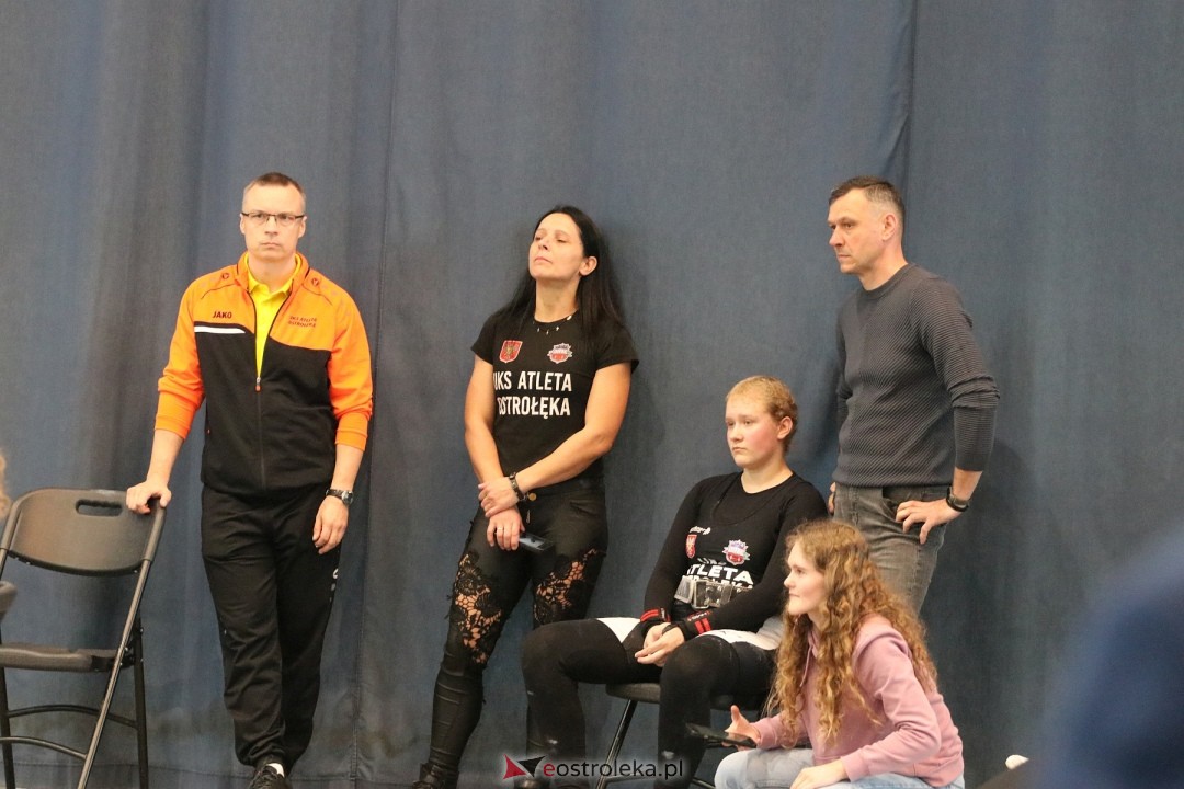 Mistrzostwa Ostrołęki U15 w podnoszeniu ciężarów [13.04.2024] - zdjęcie #25 - eOstroleka.pl