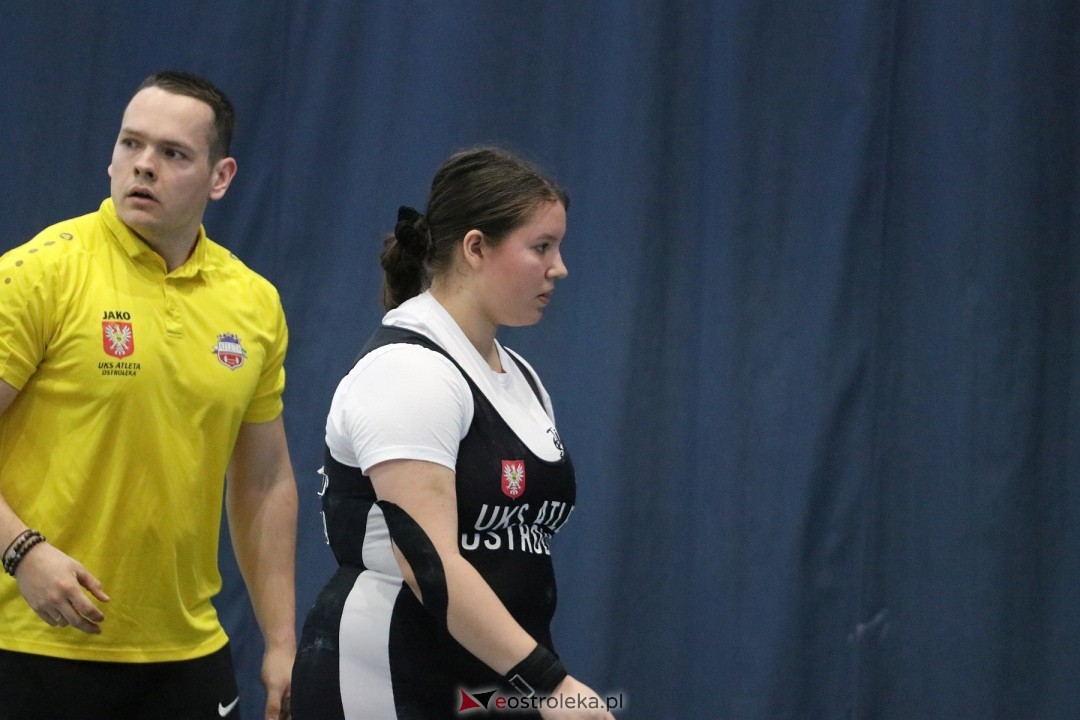 Mistrzostwa Ostrołęki U15 w podnoszeniu ciężarów [13.04.2024] - zdjęcie #3 - eOstroleka.pl