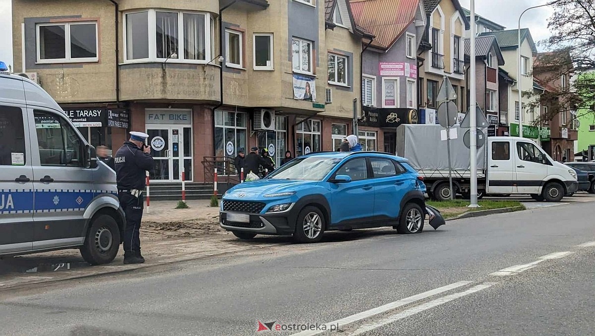 Kolizja na ulicy Hallera w Ostrołęce! Policja wyjaśnia przyczyny zdarzenia [18.04.2024] - zdjęcie #4 - eOstroleka.pl