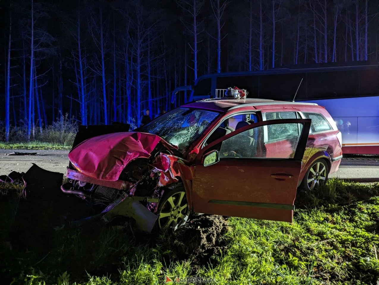 Kolizja na trasie Kadzidło-Jeglijowiec [20.04.2024] - zdjęcie #16 - eOstroleka.pl