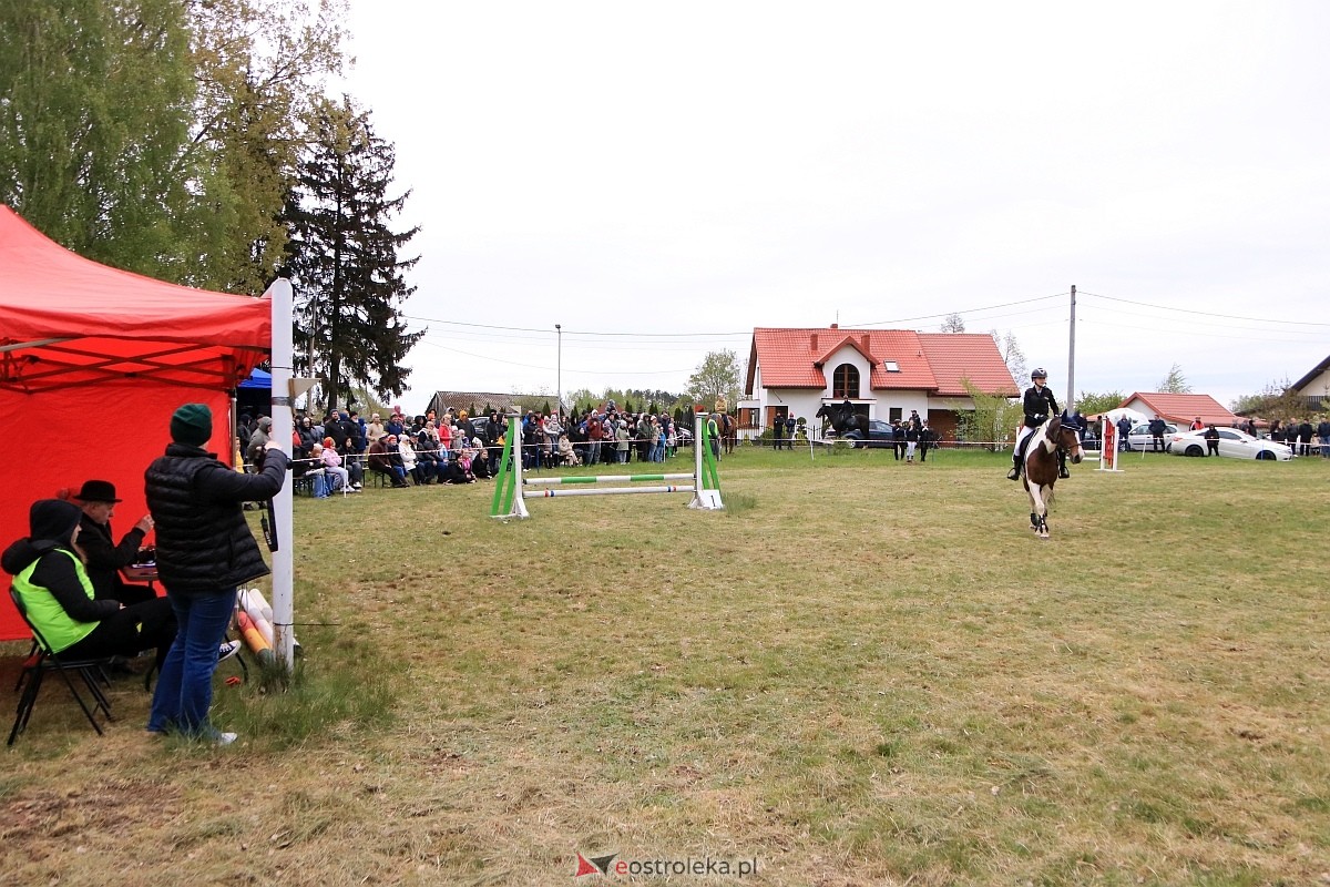 Towarzyskie Zawody Skokowe w Nogawkach [21.04.2024] - zdjęcie #111 - eOstroleka.pl