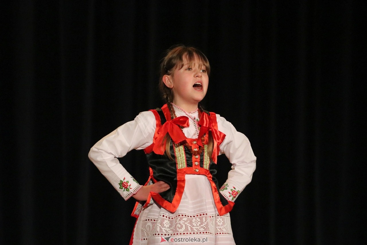 Kurpiowskie Prezentacje Artystyczne [21.04.2024] - zdjęcie #76 - eOstroleka.pl