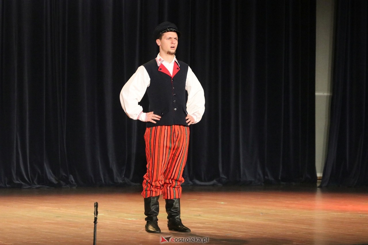 Kurpiowskie Prezentacje Artystyczne [21.04.2024] - zdjęcie #58 - eOstroleka.pl