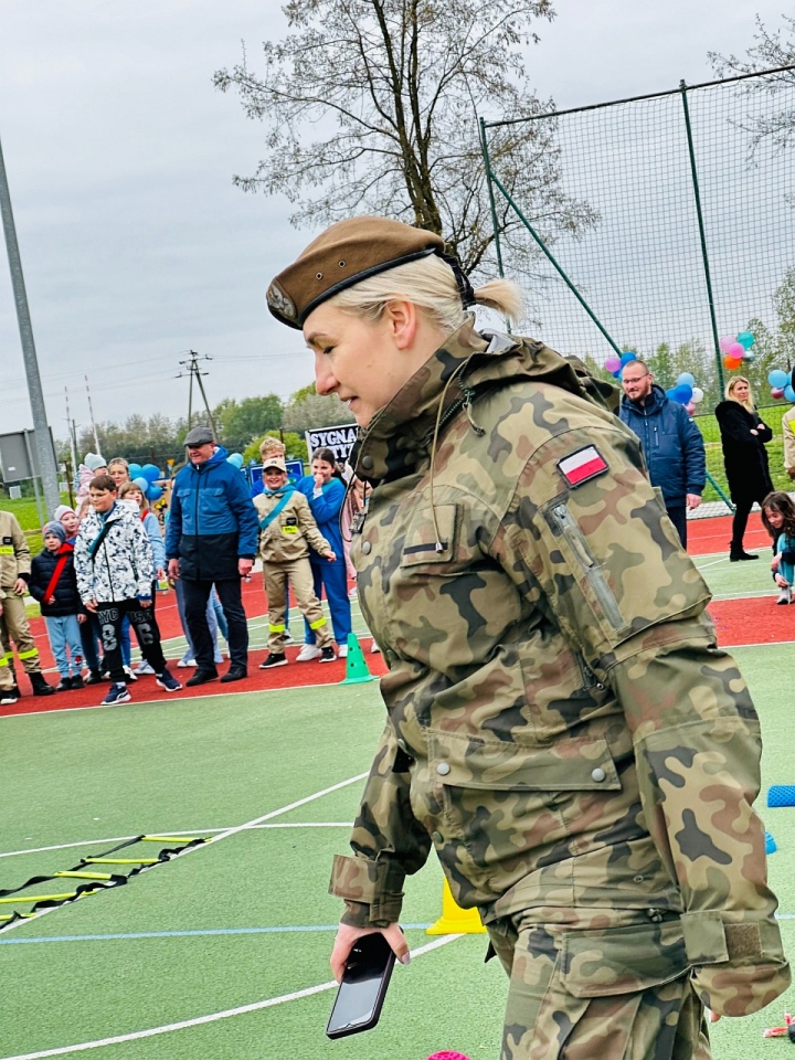 Niebieskie Igrzyska w Pasiekach - każdy może być sportowcem! [23.04.2024] - zdjęcie #21 - eOstroleka.pl