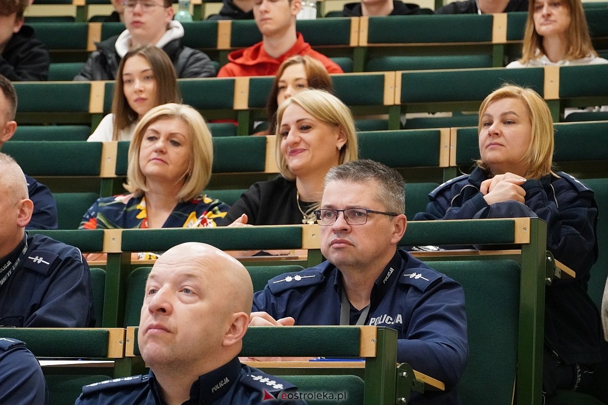 Debata społeczna z ostrołęcką policją - inauguracja [25.04.2024] - zdjęcie #13 - eOstroleka.pl