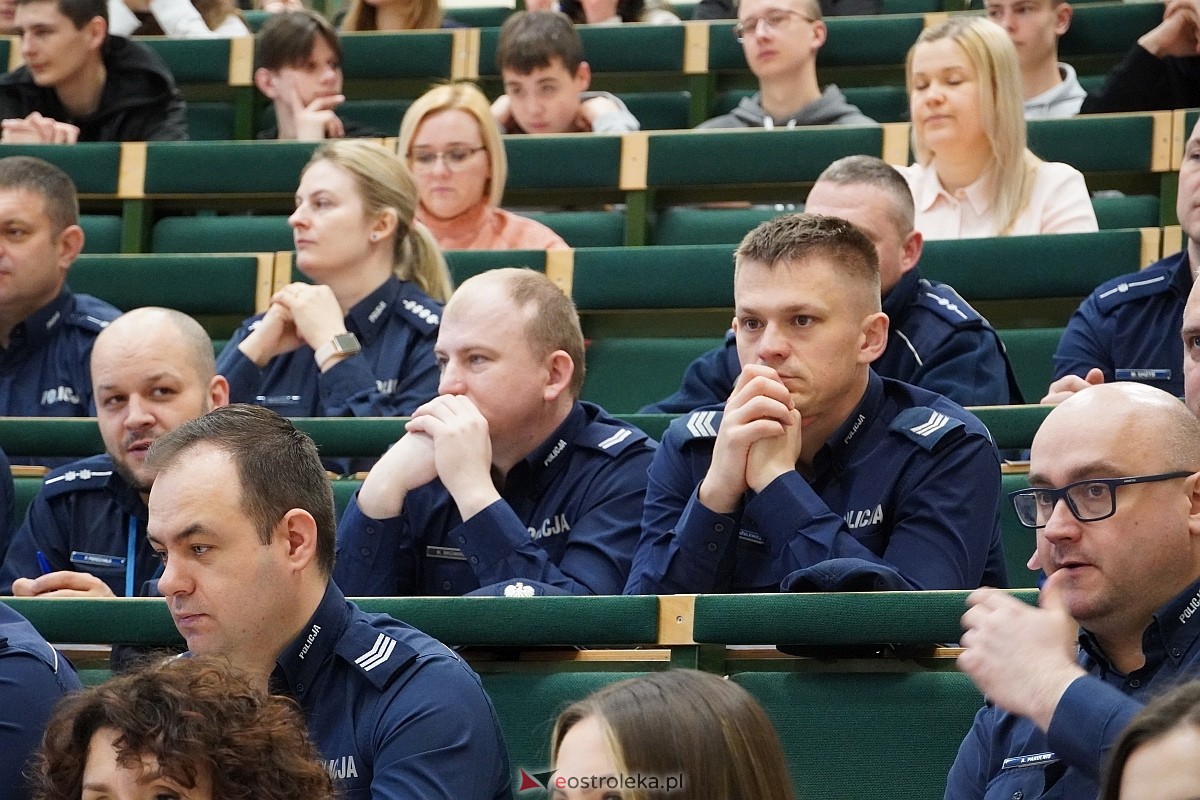 Debata społeczna z ostrołęcką policją - inauguracja [25.04.2024] - zdjęcie #15 - eOstroleka.pl