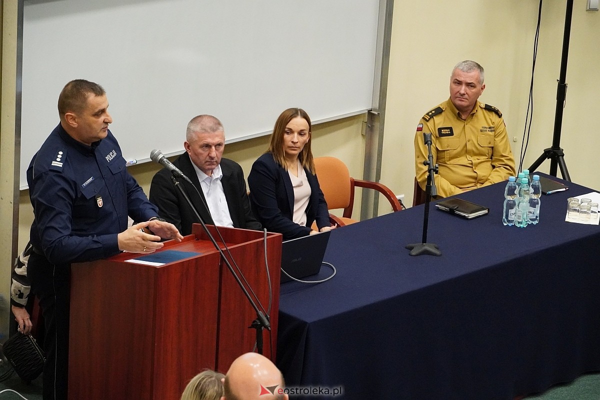 Debata społeczna z ostrołęcką policją - inauguracja [25.04.2024] - zdjęcie #39 - eOstroleka.pl