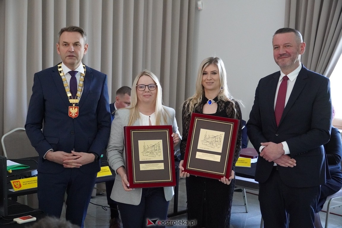 Ostatnia sesja rady miasta za nami. Zarzycki o prezydencie Kuliku: Zapisał się pan złotymi zgłoskami [25.04.2024]  - zdjęcie #14 - eOstroleka.pl