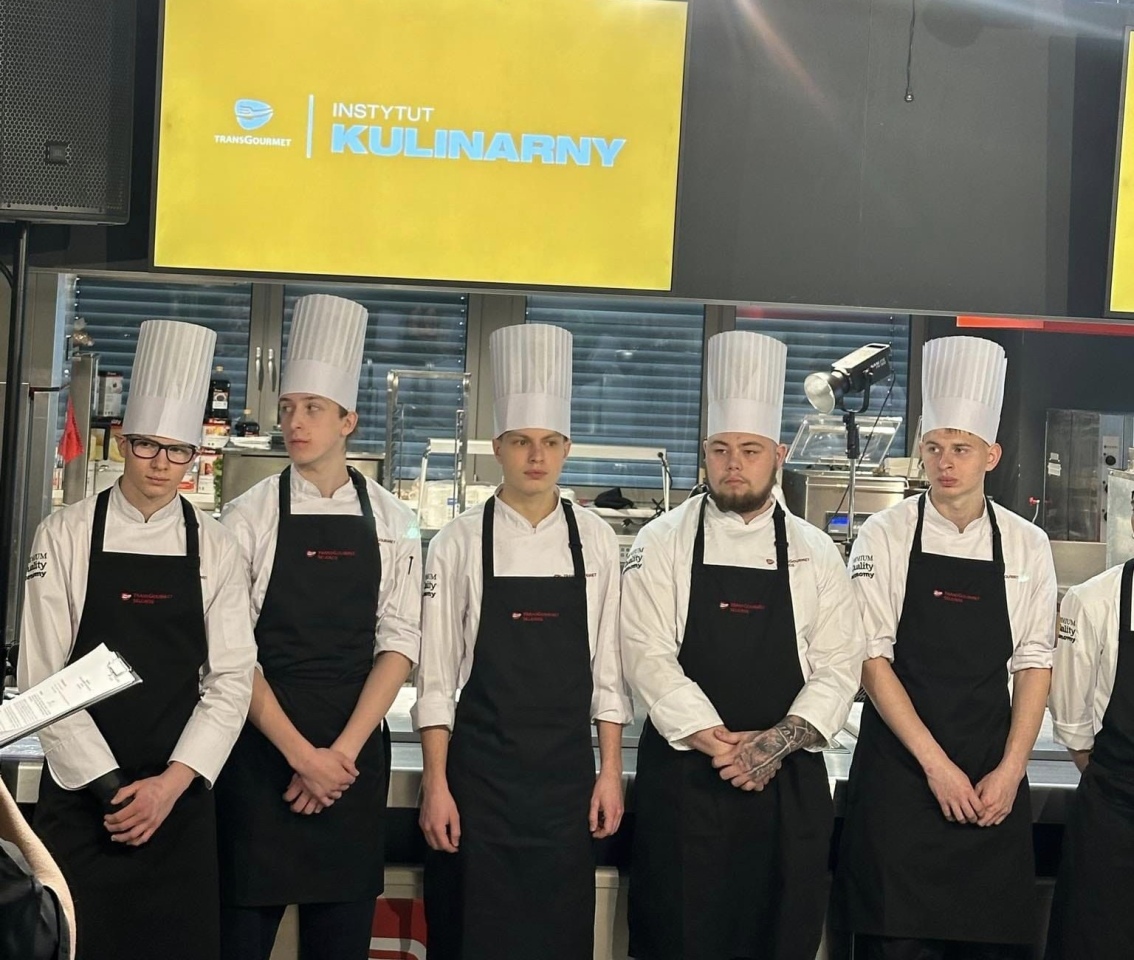 Mateusz Rutkowski z ZSZ 4 finalistą konkursu kulinarnego CHEFS EN OR 2024 - zdjęcie #5 - eOstroleka.pl