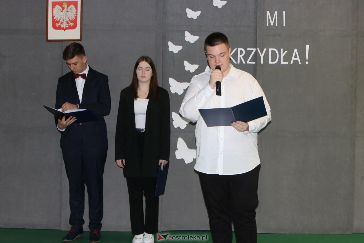Zakończenie roku maturzystów w ZSZ Nr 1 w Ostrołęce [26.04.2024] - zdjęcie #29 - eOstroleka.pl