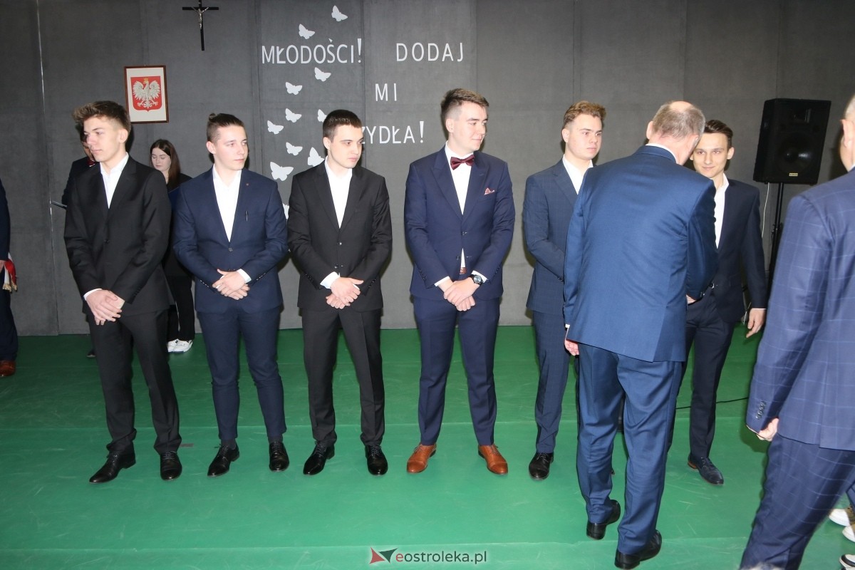 Zakończenie roku maturzystów w ZSZ Nr 1 w Ostrołęce [26.04.2024] - zdjęcie #13 - eOstroleka.pl