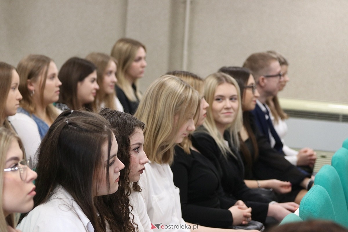 Zakończenie roku maturzystów ZSZ 4 w Ostrołęce [26.04.2024] - zdjęcie #70 - eOstroleka.pl