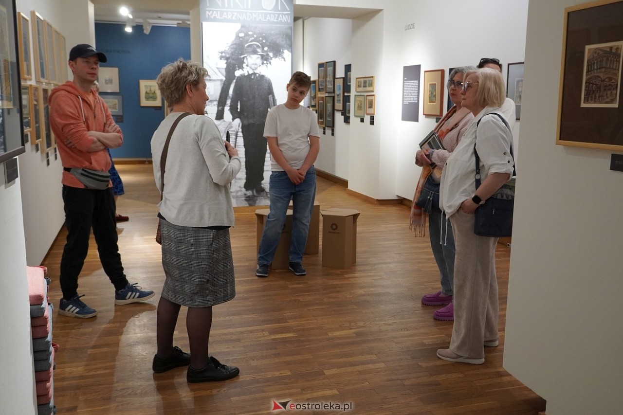 Niedziela w Muzeum Kultury Kurpiowskiej pod hasłem „Malowanie według Nikifora” [28.04.2024] - zdjęcie #39 - eOstroleka.pl