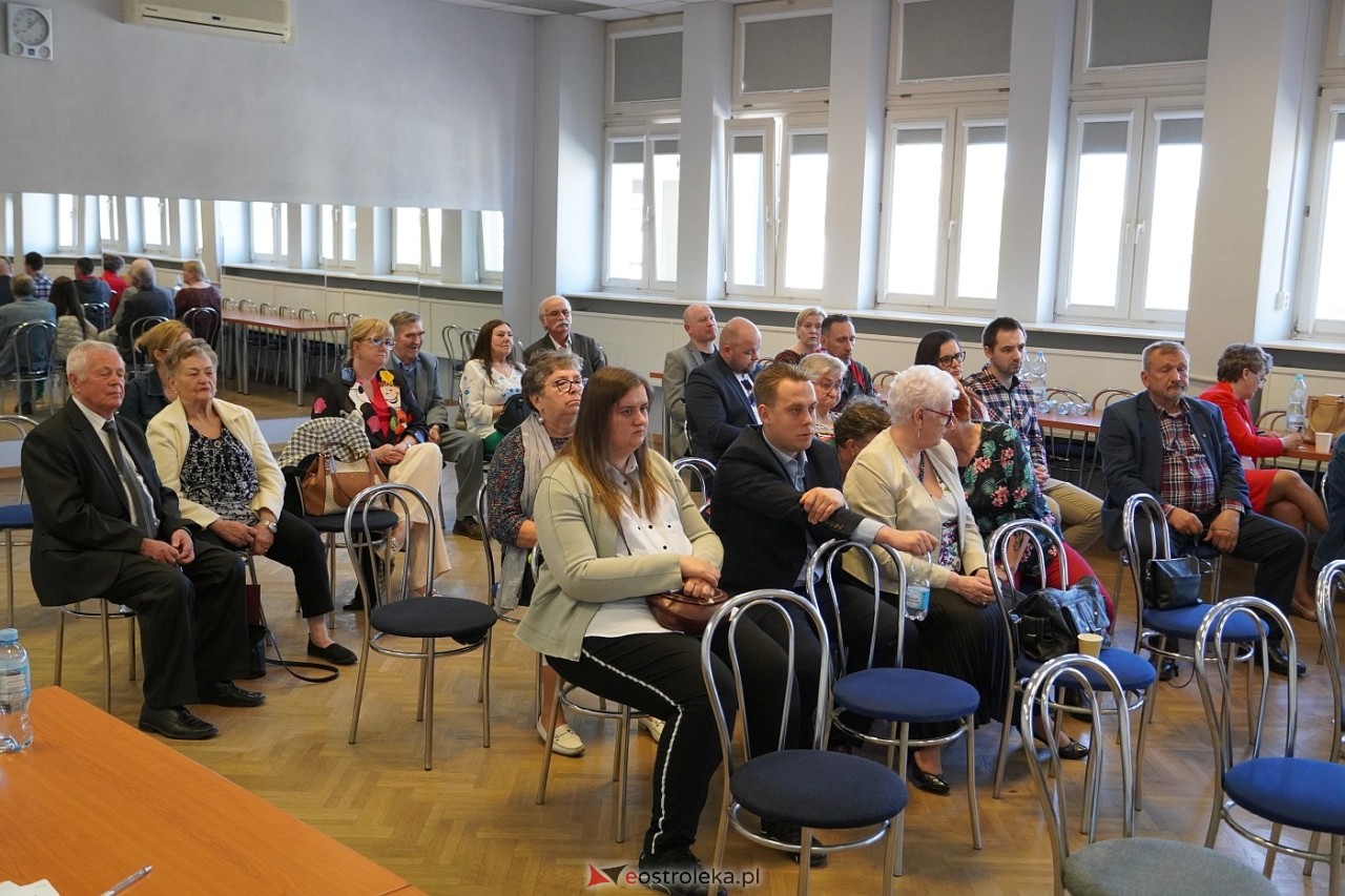 Wybory Rady Osiedla Dzieci Polski [28.04.2024] - zdjęcie #5 - eOstroleka.pl