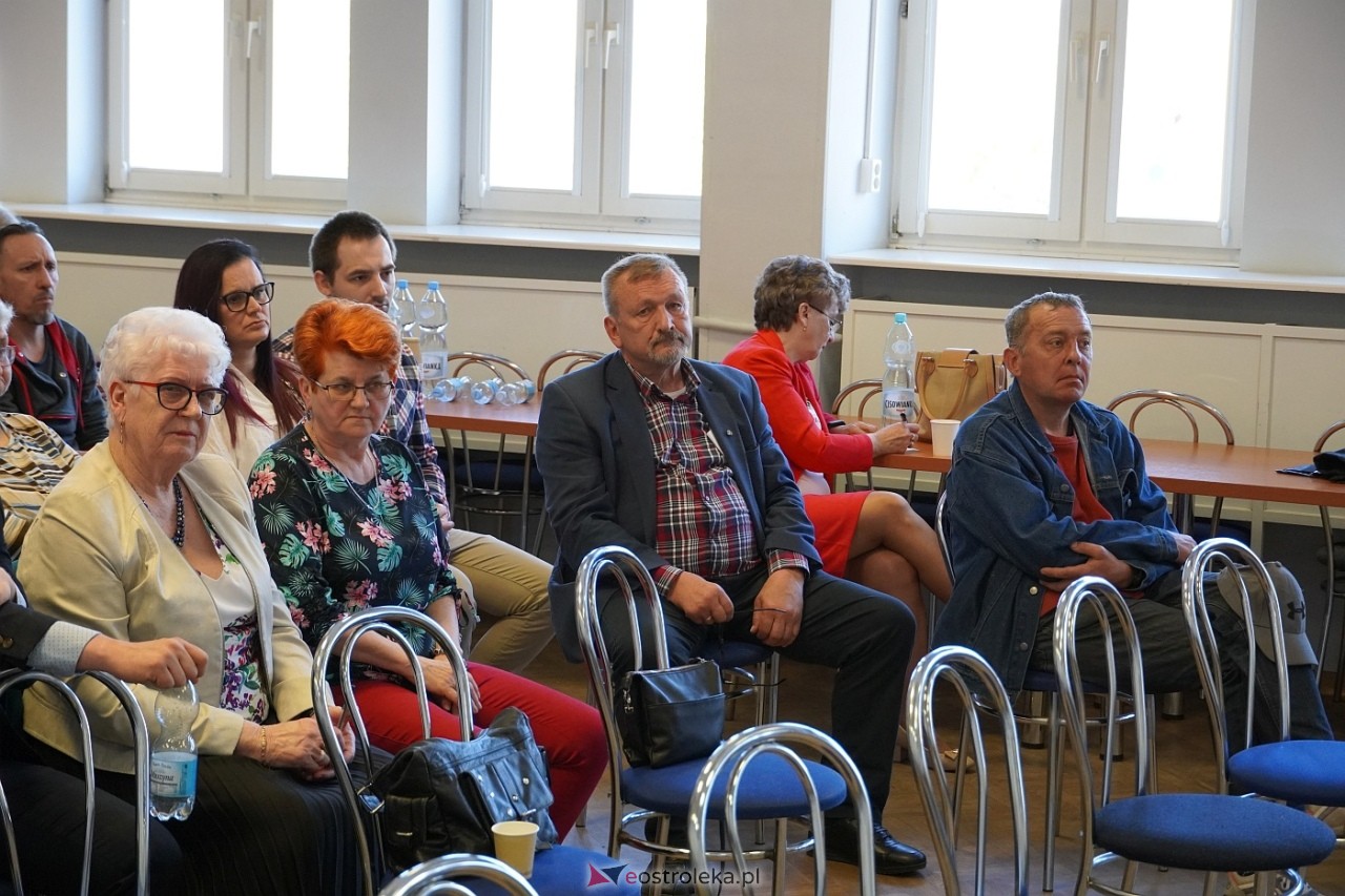 Wybory Rady Osiedla Dzieci Polski [28.04.2024] - zdjęcie #4 - eOstroleka.pl