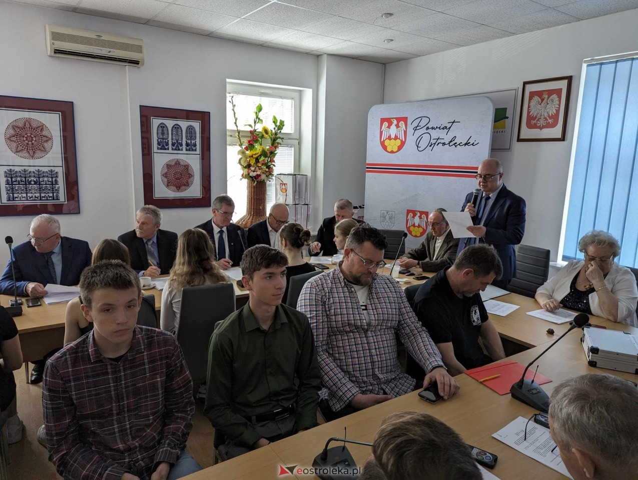 LXXVII sesja Rady Powiatu w Ostrołęce [29.04.2024] - zdjęcie #19 - eOstroleka.pl