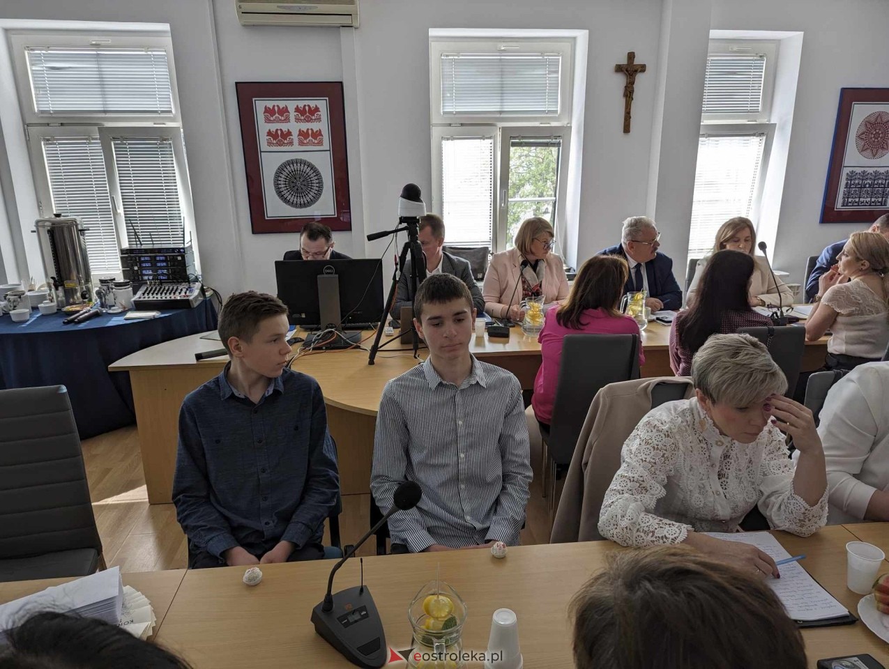LXXVII sesja Rady Powiatu w Ostrołęce [29.04.2024] - zdjęcie #2 - eOstroleka.pl