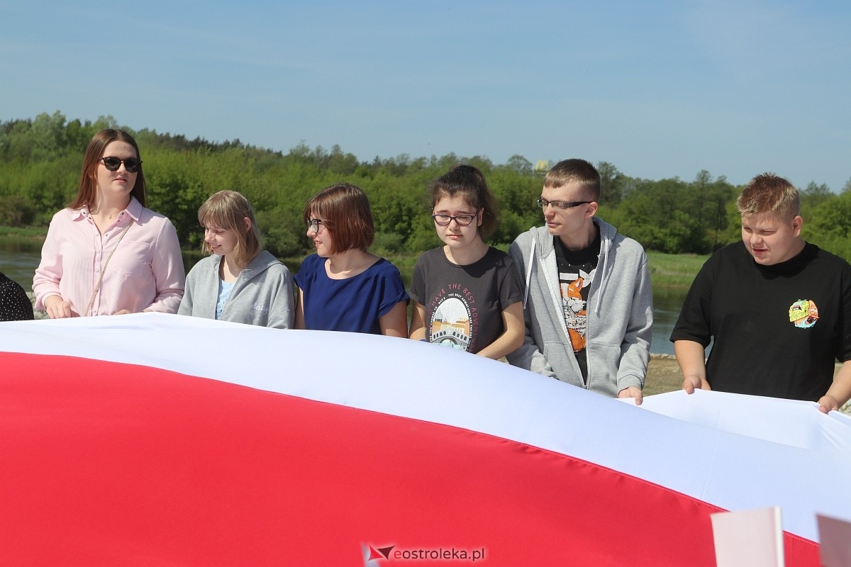 Święto Flagi w Ostrołęce - SOSW [30.04.2024] - zdjęcie #6 - eOstroleka.pl