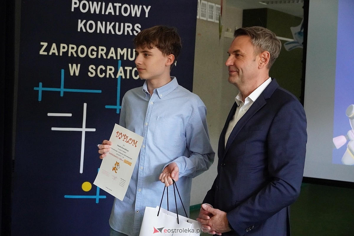 Powiatowy Konkurs “Zaprogramuj grę w Scratch” [30.04.2024] - zdjęcie #30 - eOstroleka.pl