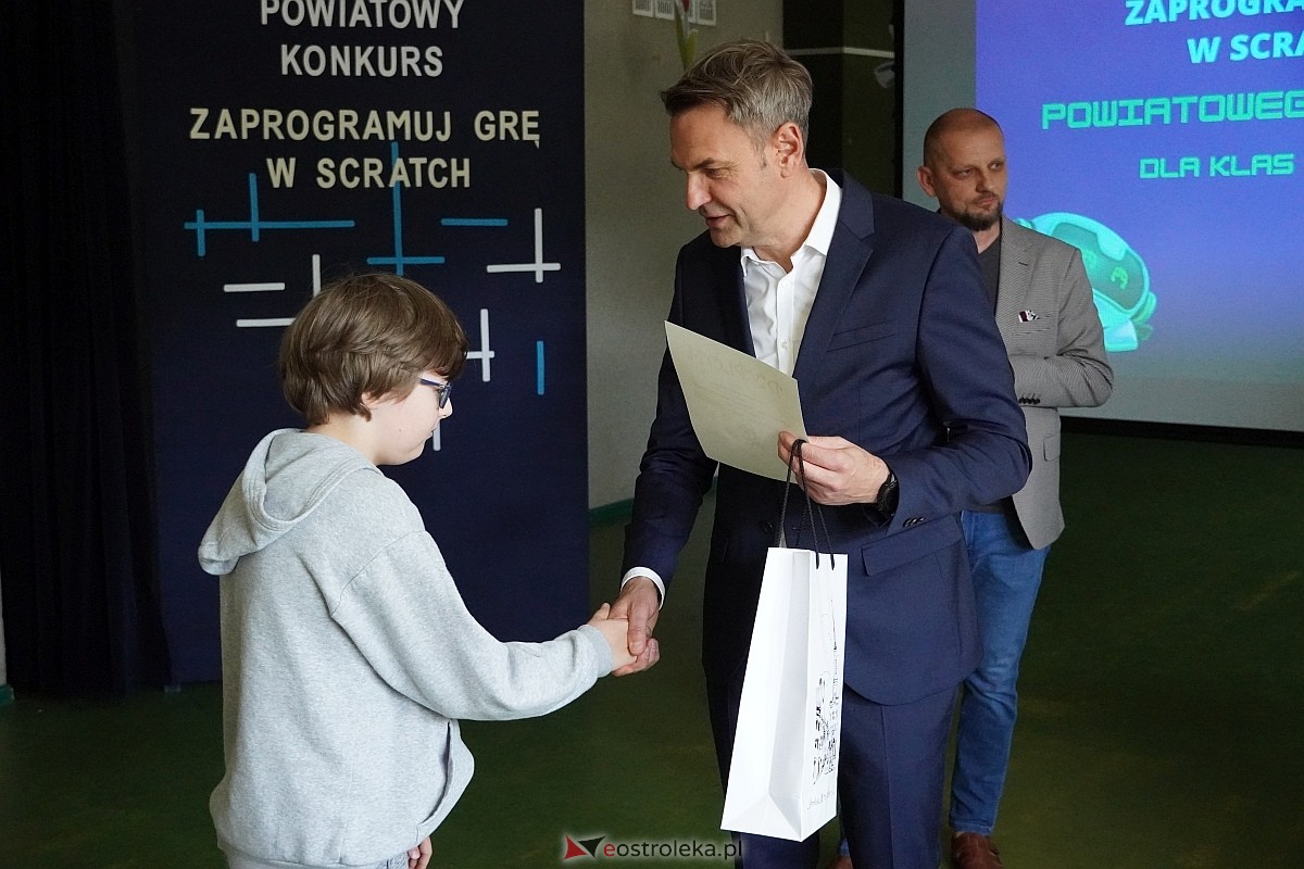 Powiatowy Konkurs “Zaprogramuj grę w Scratch” [30.04.2024] - zdjęcie #6 - eOstroleka.pl