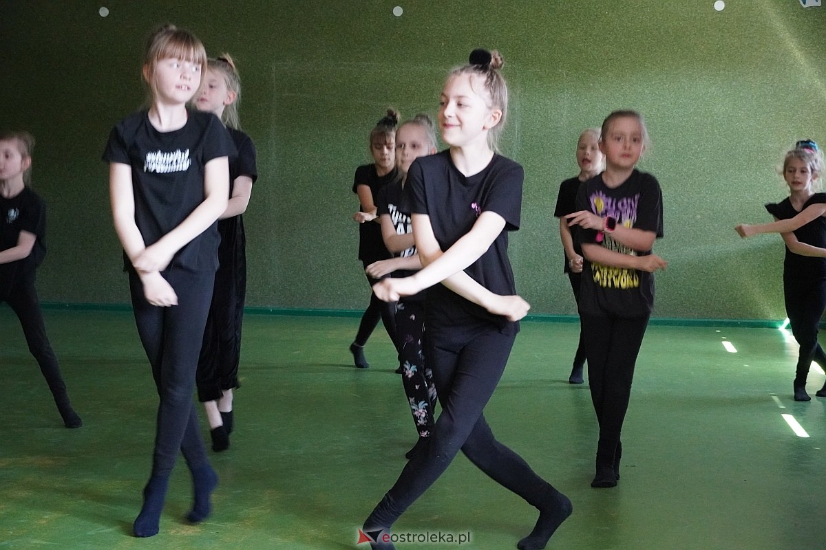 Powiatowy Konkurs “Zaprogramuj grę w Scratch” [30.04.2024] - zdjęcie #2 - eOstroleka.pl