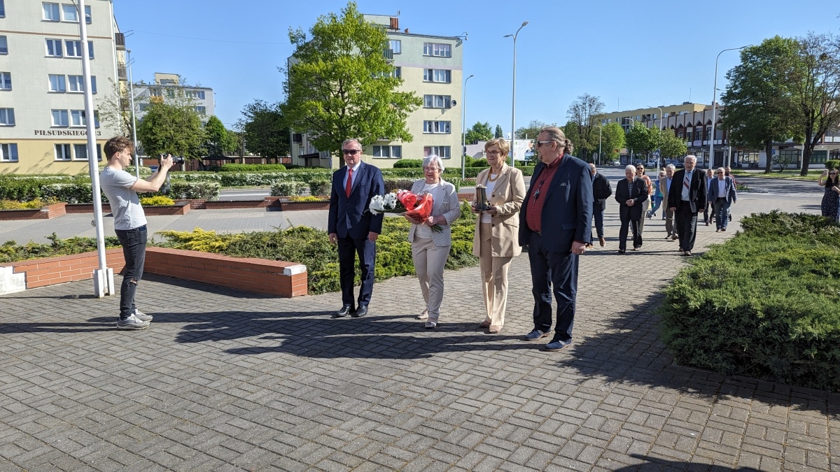 Święto Pracy z ostrołęcką lewicą [01.05.2024] - zdjęcie #14 - eOstroleka.pl