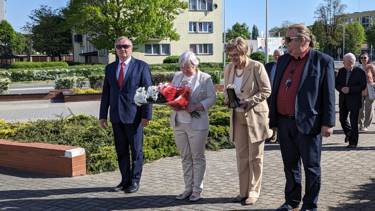 Święto Pracy z ostrołęcką lewicą [01.05.2024] - zdjęcie #13 - eOstroleka.pl