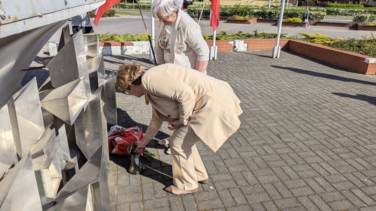 Święto Pracy z ostrołęcką lewicą [01.05.2024] - zdjęcie #11 - eOstroleka.pl