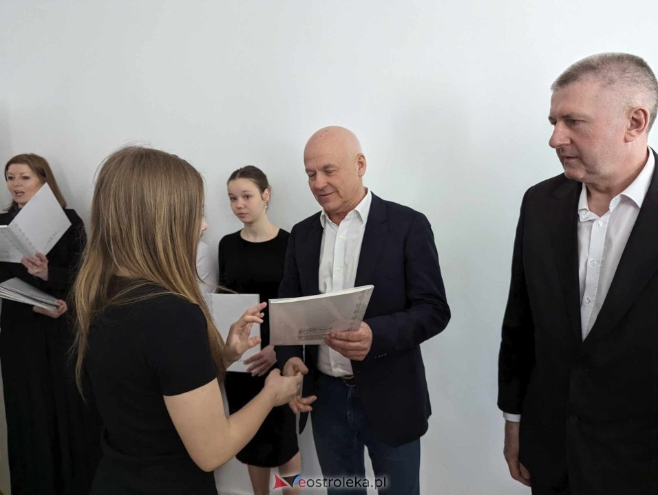 Starosta ostrołęcki nagrodził sportowców [29.04.2024] - zdjęcie #2 - eOstroleka.pl