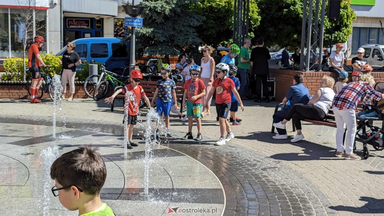 Rajd rowerowy w Święto Flagi [02.05.2024] - zdjęcie #129 - eOstroleka.pl