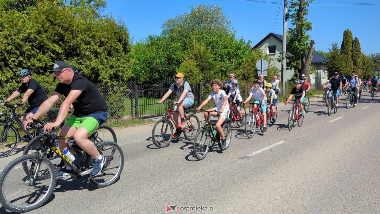 Rajd rowerowy w Święto Flagi [02.05.2024] - zdjęcie #52 - eOstroleka.pl