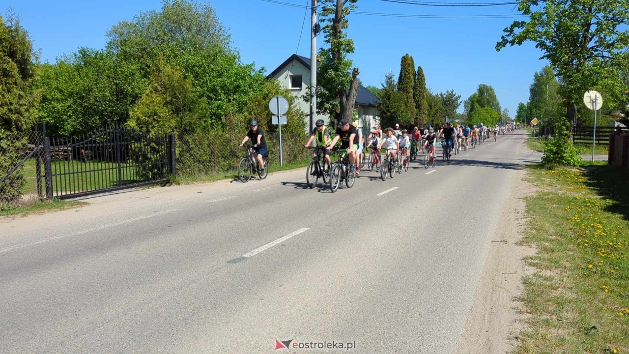Rajd rowerowy w Święto Flagi [02.05.2024] - zdjęcie #41 - eOstroleka.pl