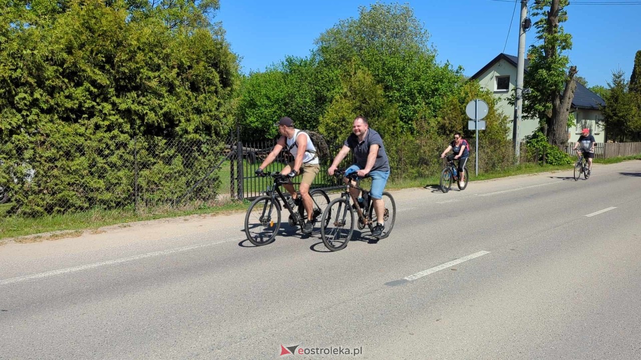 Rajd rowerowy w Święto Flagi [02.05.2024] - zdjęcie #31 - eOstroleka.pl